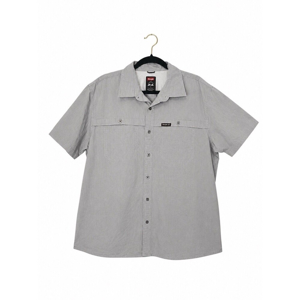 Wrangler Fishing Shirt Men XL Gray Vented Short Sleeve UV Protection Button Down